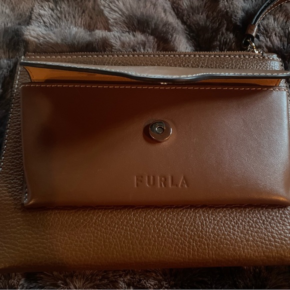 Furla Miastella Small Envelope Clutch -Brown - Picture 2 of 6